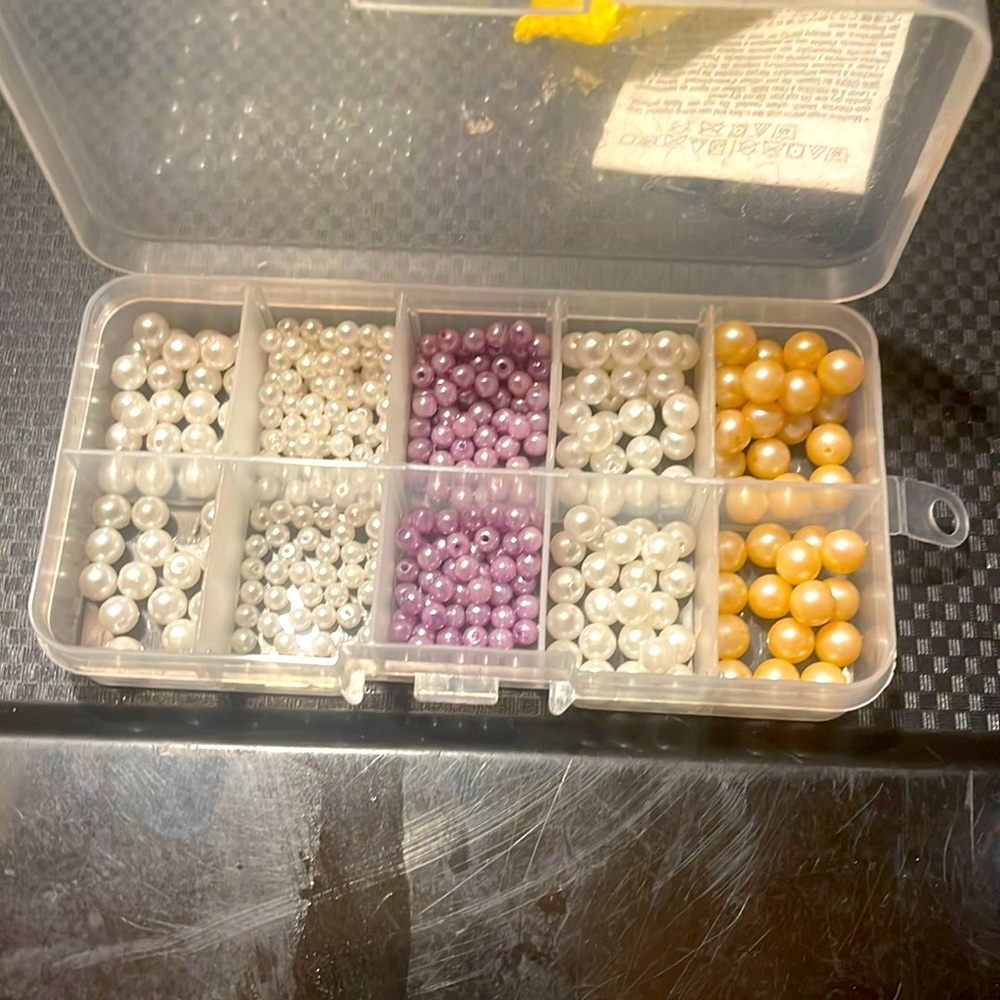 Beads for jewelry